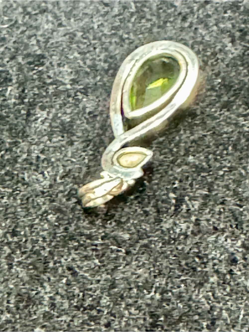 925 Sterling Silver Peridot Teardrop Pendant with Pearl Accent - Picture 9 of 9